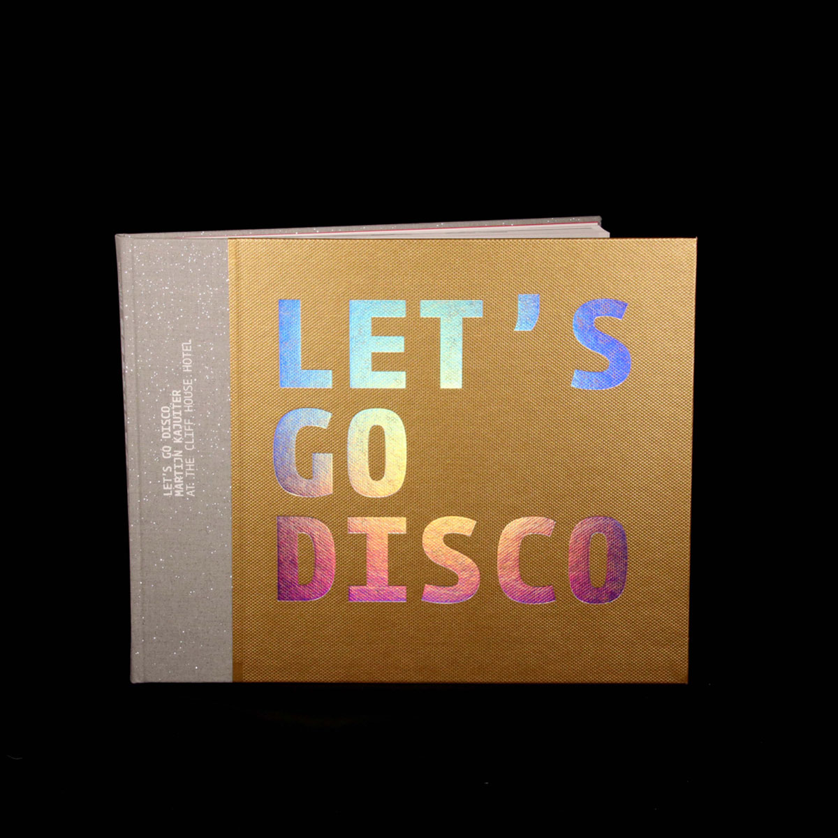 Magic-book-cloth-van-heek-textiles-lets-go-disco